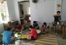 Bên Nồi Bánh Chưng
