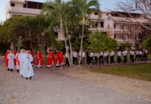 CỘNG ĐOÀN NHÀ CHÍNH SVD KHAI MẠC TUẦN THÁNH VỚI LỄ LÁ