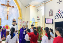 GIÁO XỨ VĨNH TUY: HỒNG ÂN LÃNH NHẬN CHÚA THÁNH THẦN