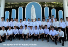 CÙNG MẸ CON ĐI – Hành hương Đức Mẹ Tà Pao và Núi Cúi