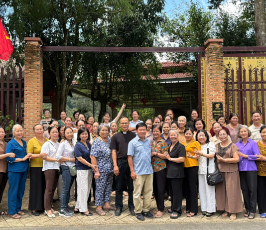 CỘNG TÁC VIÊN DÒNG NGÔI LỜI: GẶP GỠ, TĨNH TÂM VÀ SỐNG TINH THẦN TRUYỀN GIÁO