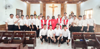 MỘT TUẦN KHỞI ĐỘNG CHO MỘT HÀNH TRÌNH MỚI