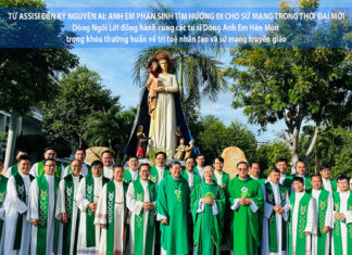 TỪ ASSISI ĐẾN KỶ NGUYÊN AI: ANH EM PHAN SINH TÌM HƯỚNG ĐI CHO SỨ MẠNG TRONG THỜI ĐẠI MỚI Dòng Ngôi Lời đồng hành cùng các tu sĩ Dòng Anh Em Hèn Mọn trong khóa thường huấn về trí tuệ nhân tạo và sứ mạng truyền giáo